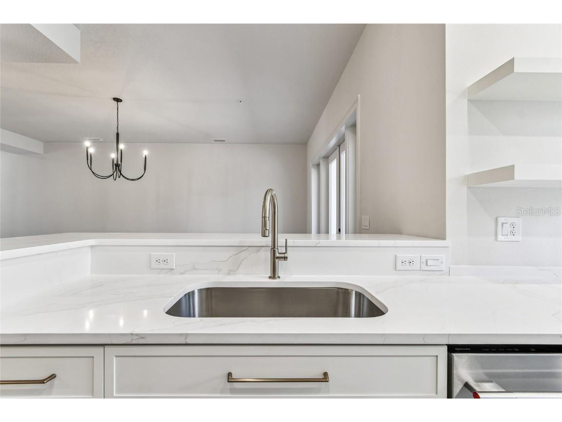 7804 Hidden Creek Loop #103 Lakewood Ranch FL 34202 TB8429105 image8