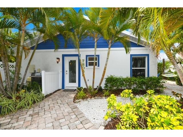 7805 Gulf Drive #B Holmes Beach FL 34217 A4569834 image1