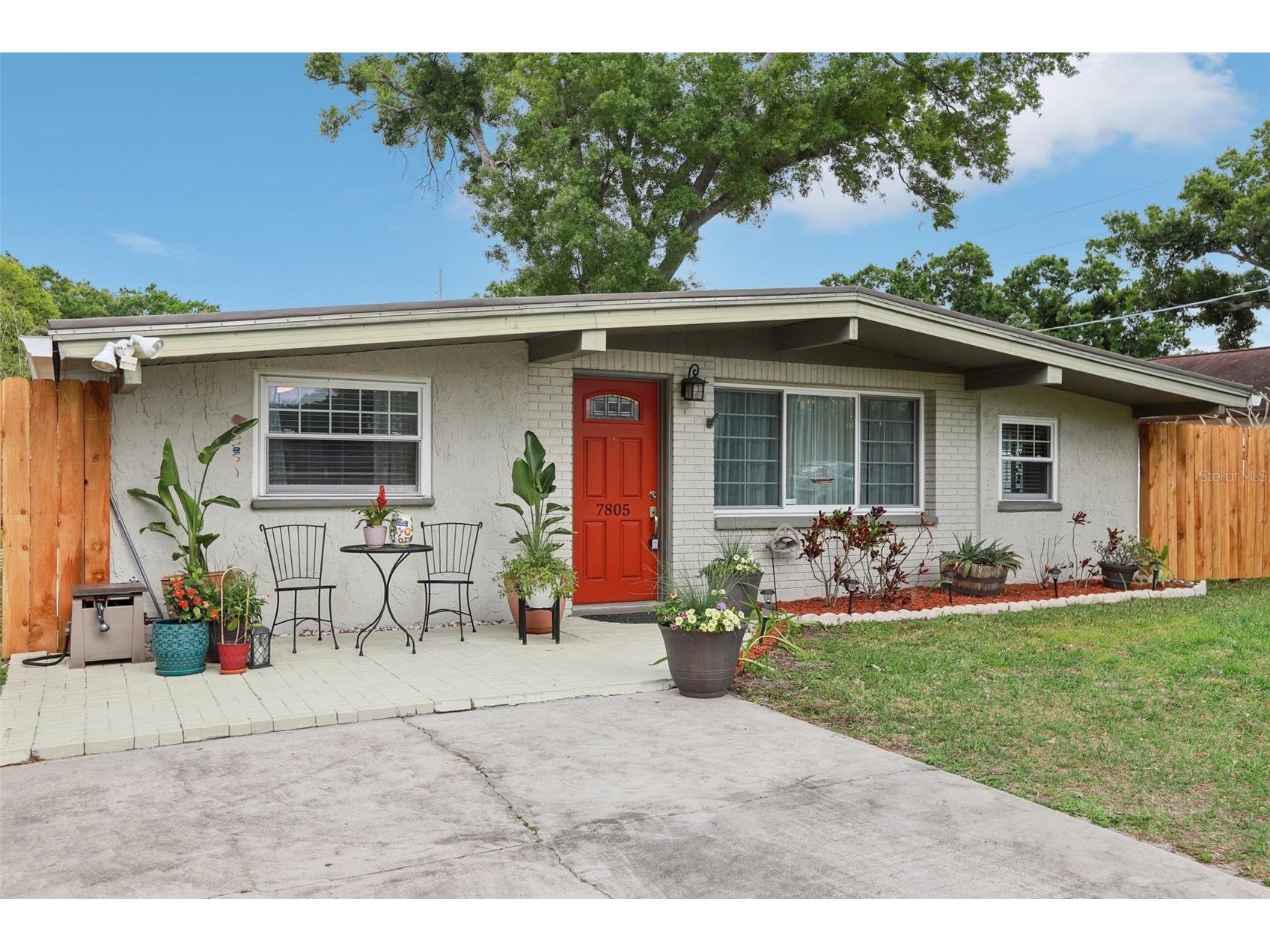 7805 N Glen Avenue Tampa FL 33614 TB8495378 image1