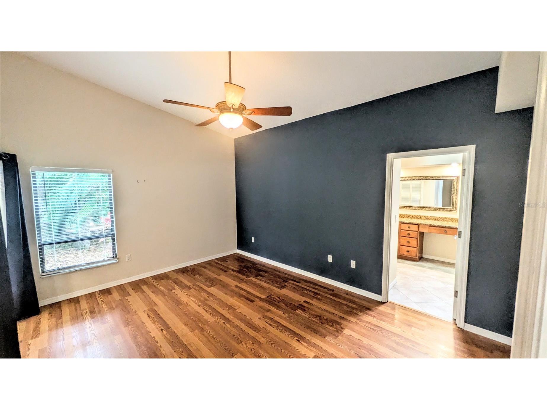 7805 Pine Trace Drive #18 Sarasota FL 34243 A4685374 image13