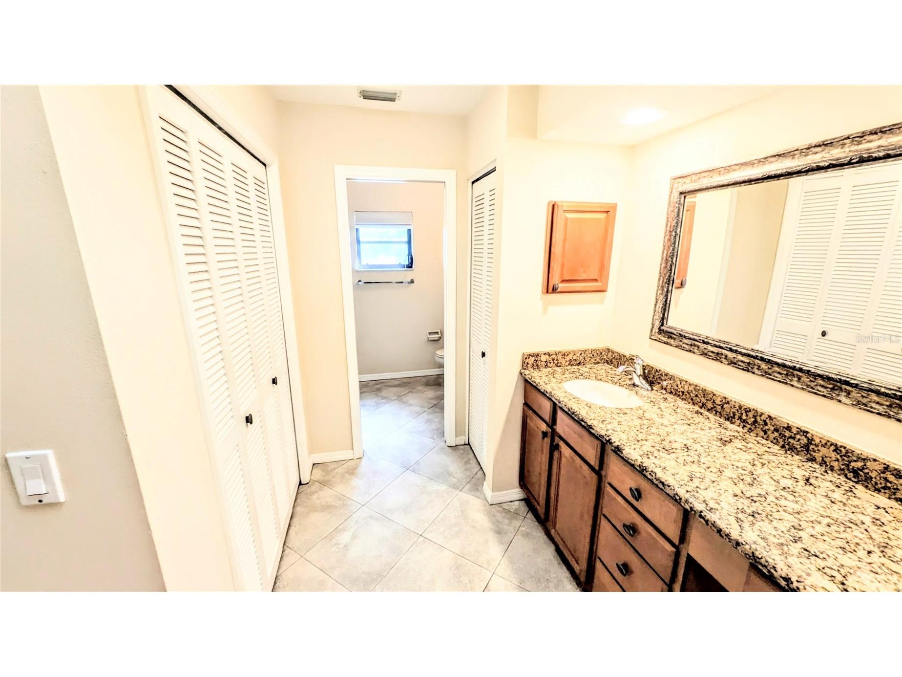 7805 Pine Trace Drive #18 Sarasota FL 34243 A4685374 image15
