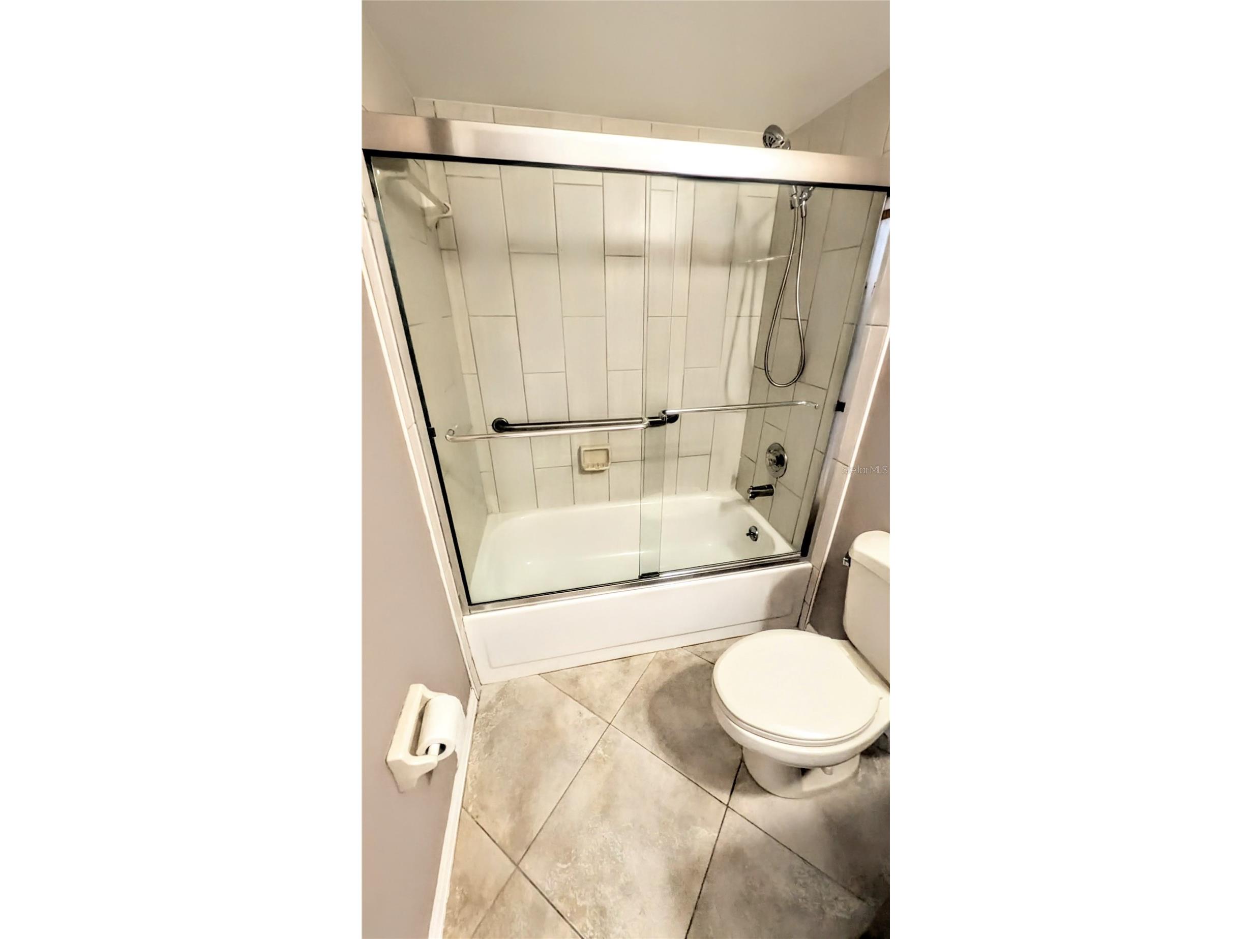 7805 Pine Trace Drive #18 Sarasota FL 34243 A4685374 image25