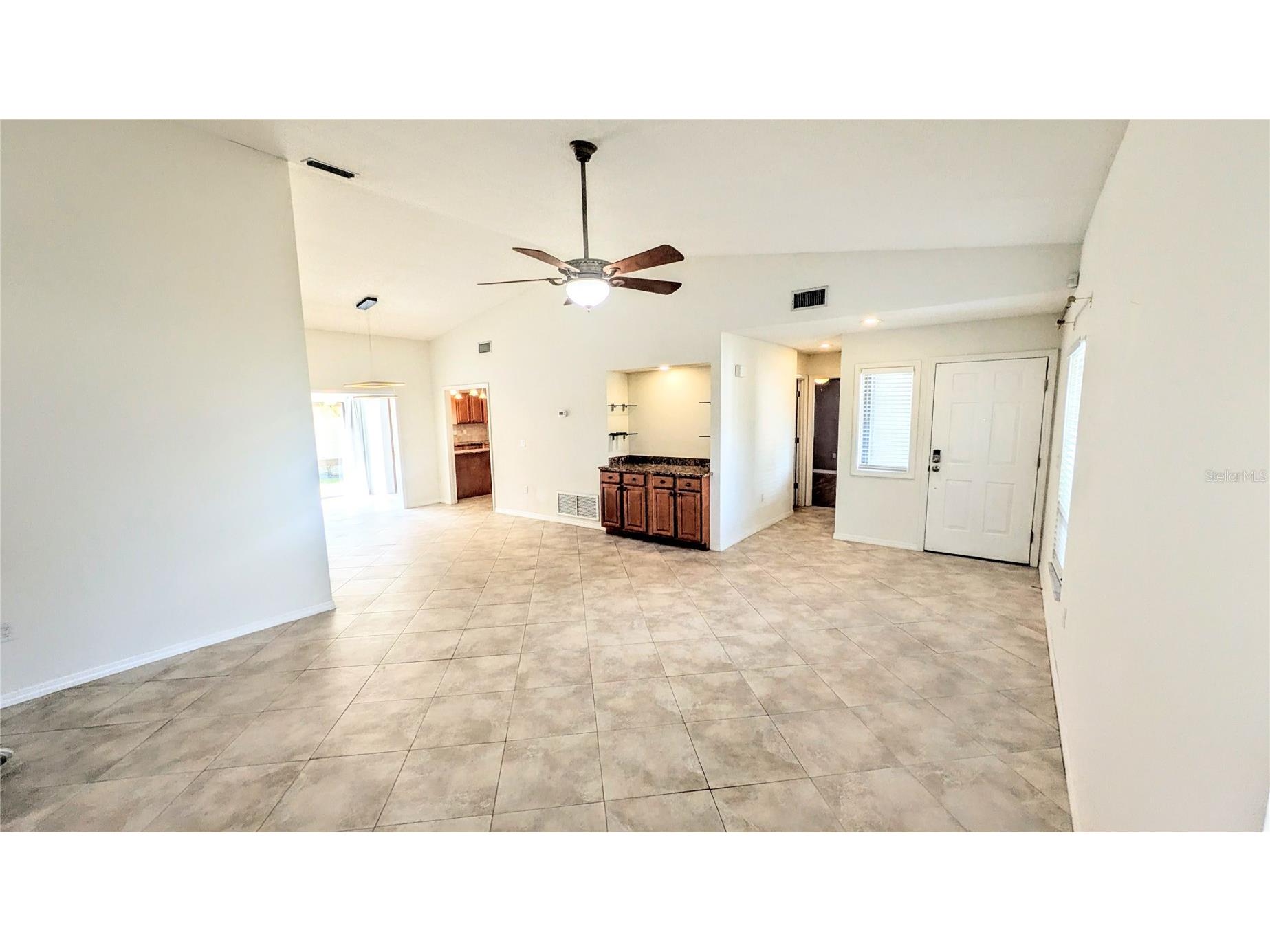 7805 Pine Trace Drive #18 Sarasota FL 34243 A4685374 image5