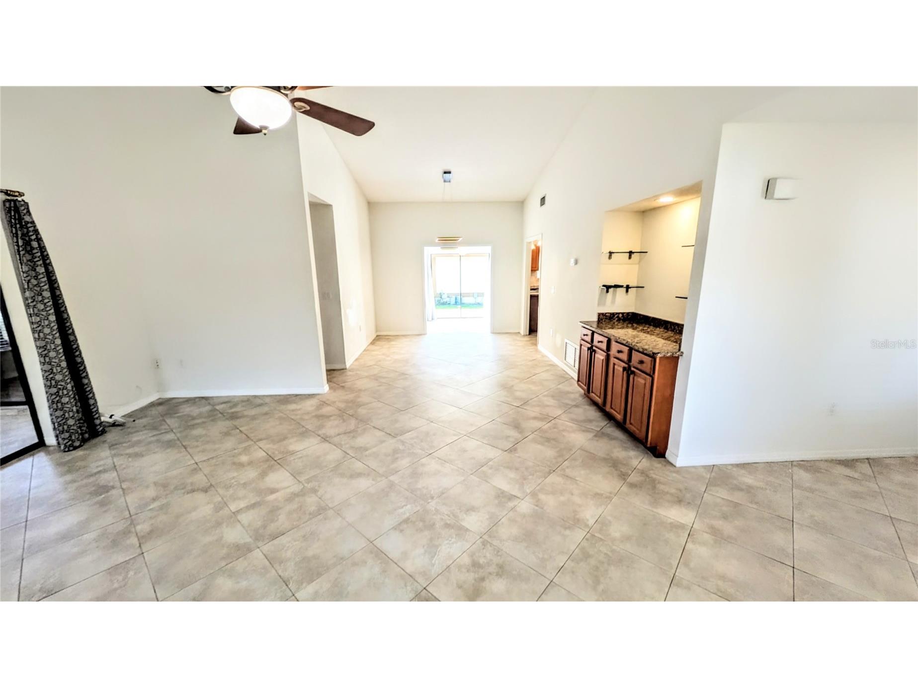 7805 Pine Trace Drive #18 Sarasota FL 34243 A4685374 image6