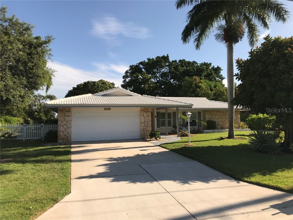 7806 17th Avenue NW Bradenton FL 34209 A4576774 image1