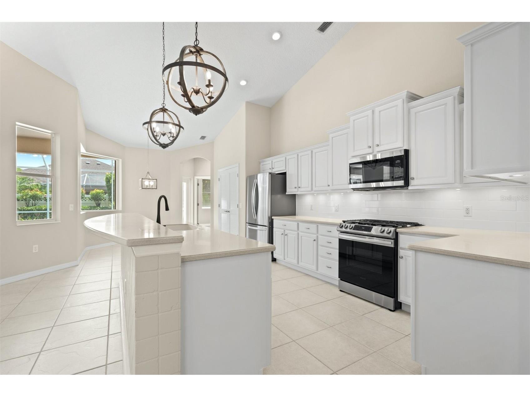 7806 Drayton Circle Bradenton FL 34201 A4692565 image12