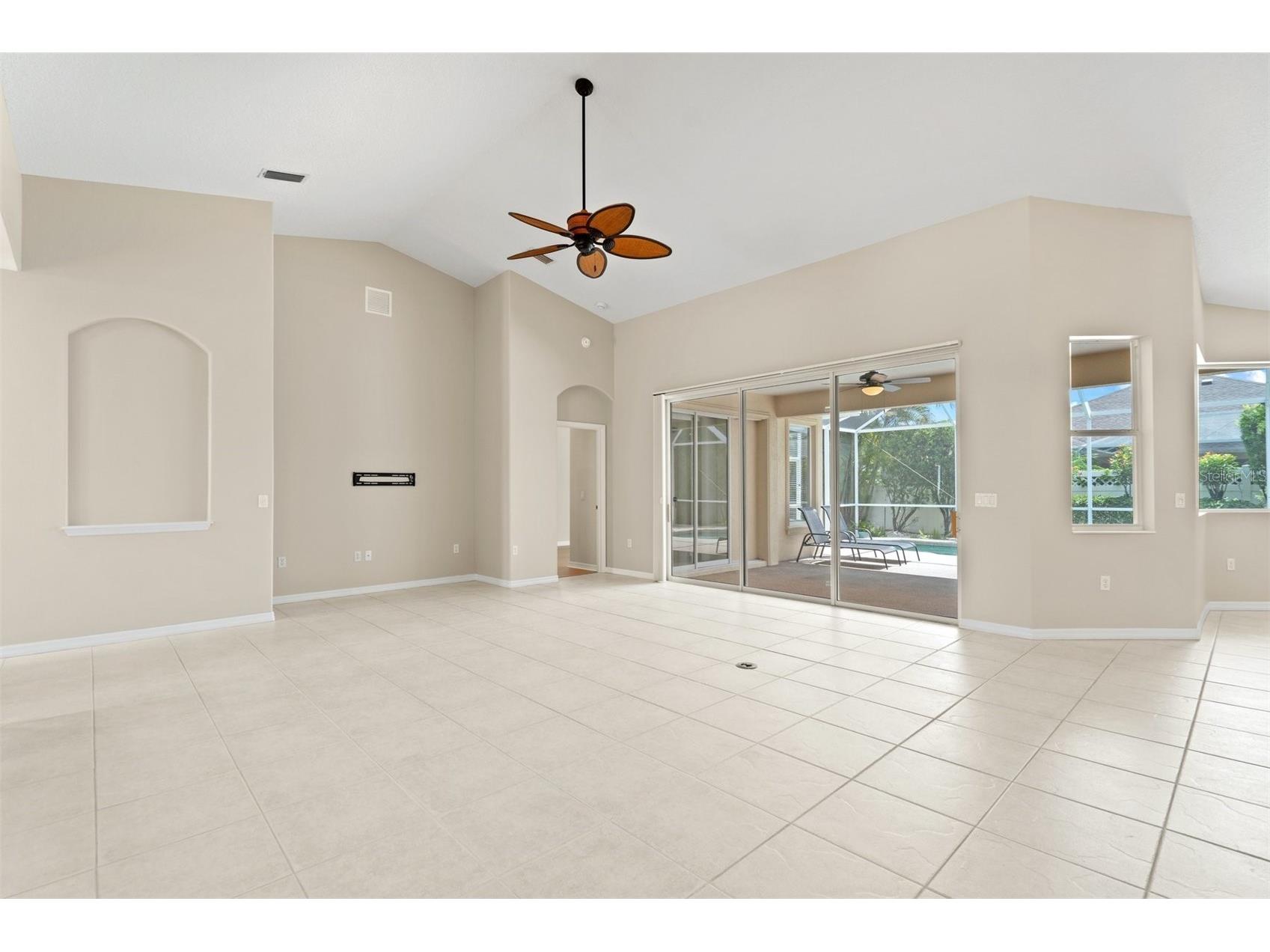 7806 Drayton Circle Bradenton FL 34201 A4692565 image15
