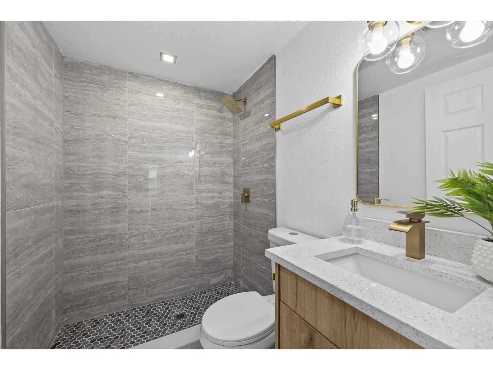 7806 E 114th Avenue Tampa FL 33617 TB8501581 image28