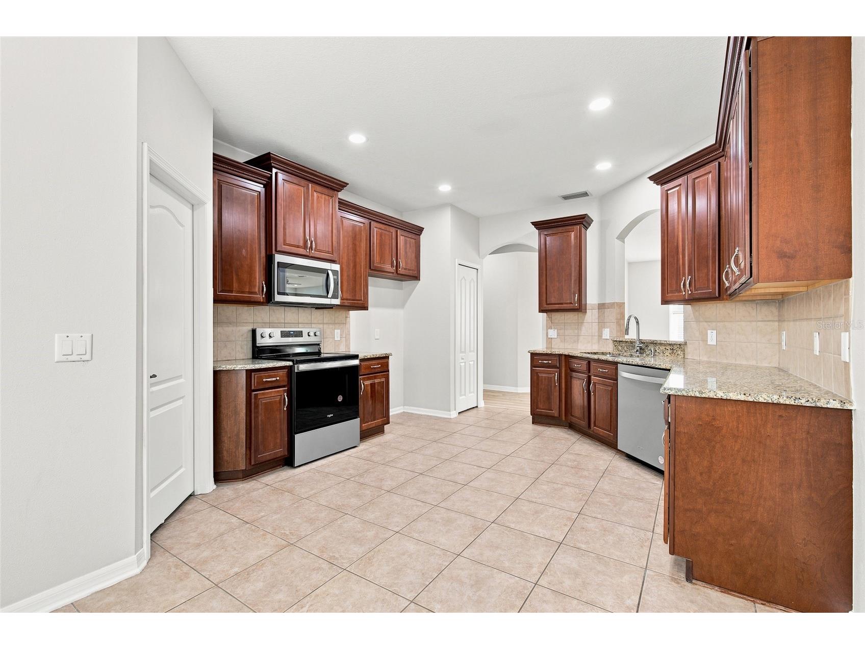 7806 Grasmere Drive Land O Lakes FL 34637 TB8527866 image12