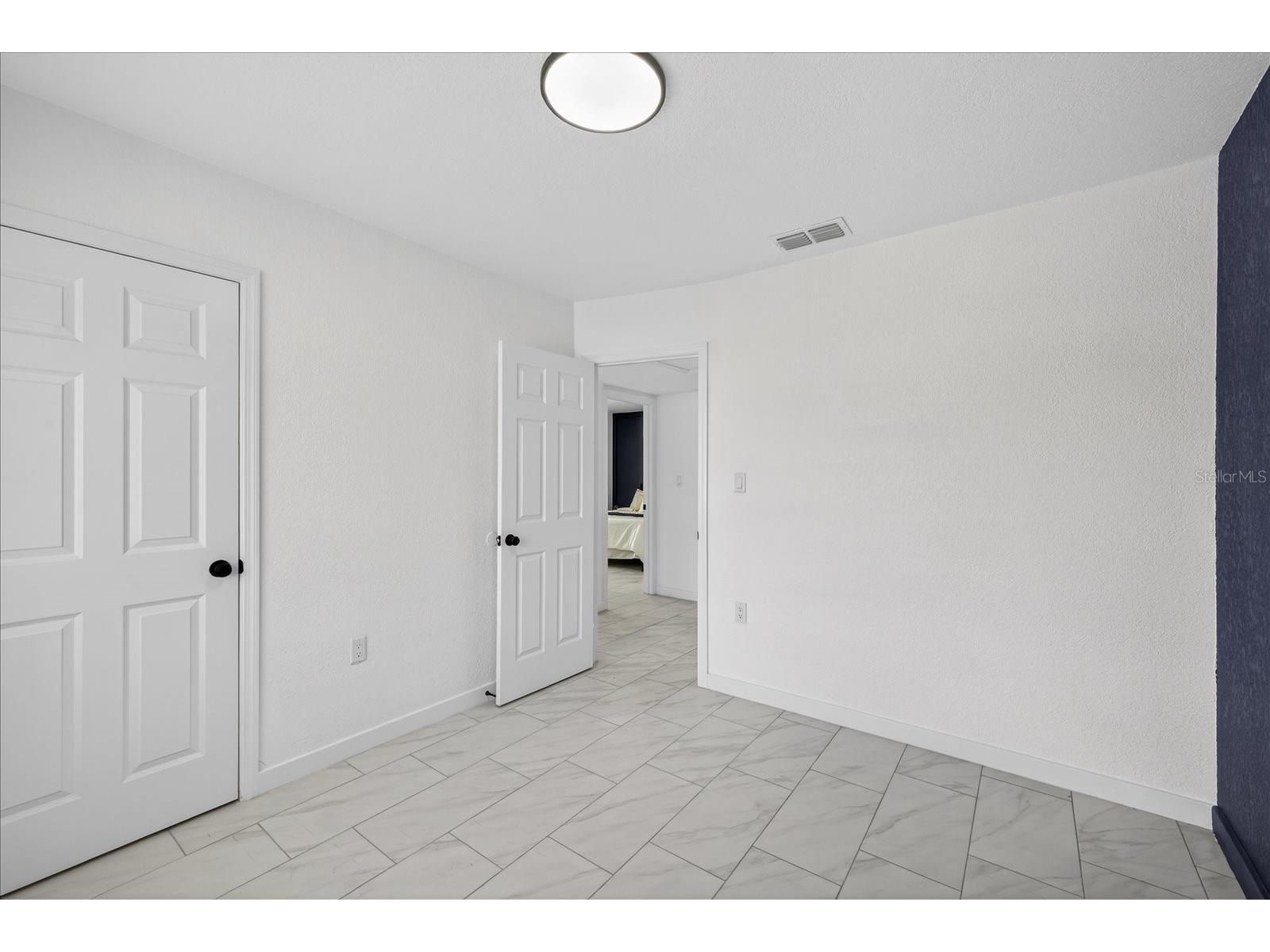 7806 N Jamaica Street Tampa FL 33614 TB8493437 image13