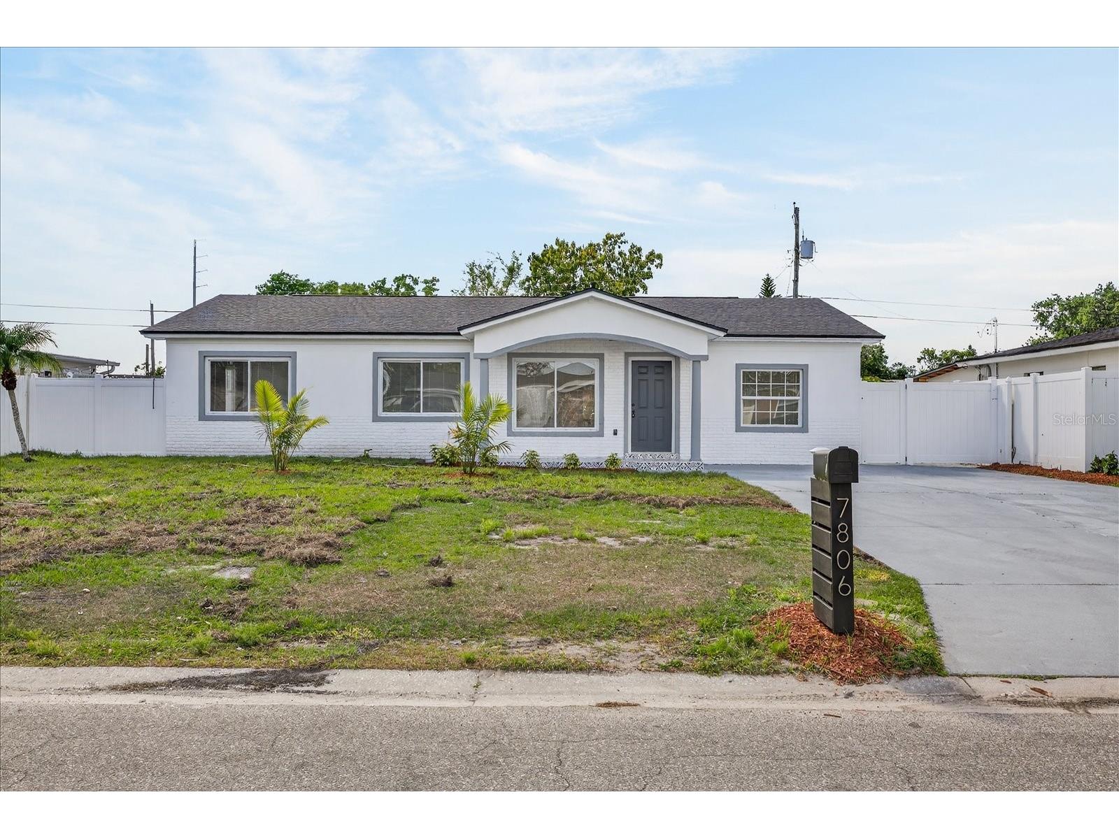 7806 N Jamaica Street Tampa FL 33614 TB8493437 image2