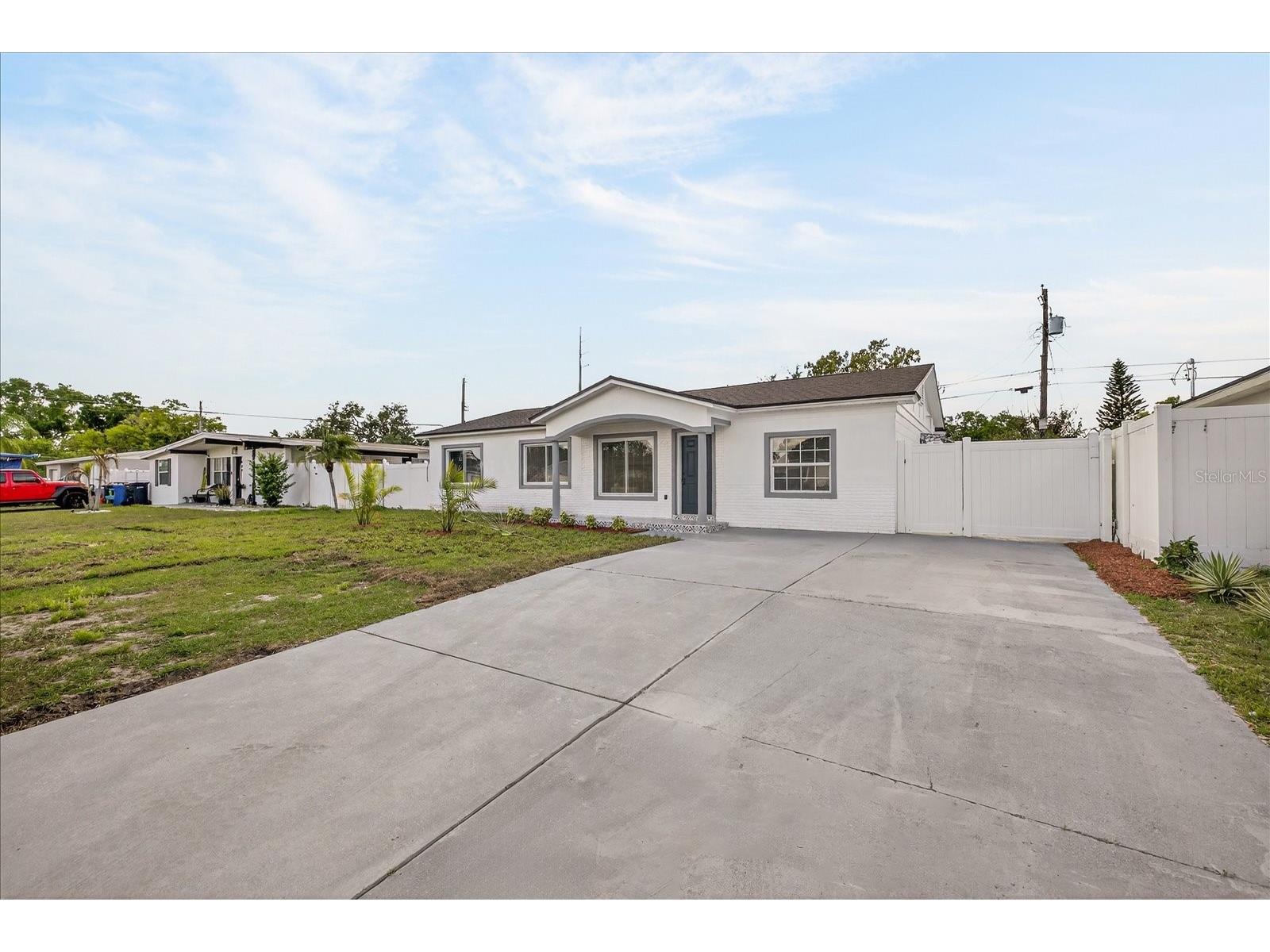 7806 N Jamaica Street Tampa FL 33614 TB8493437 image3
