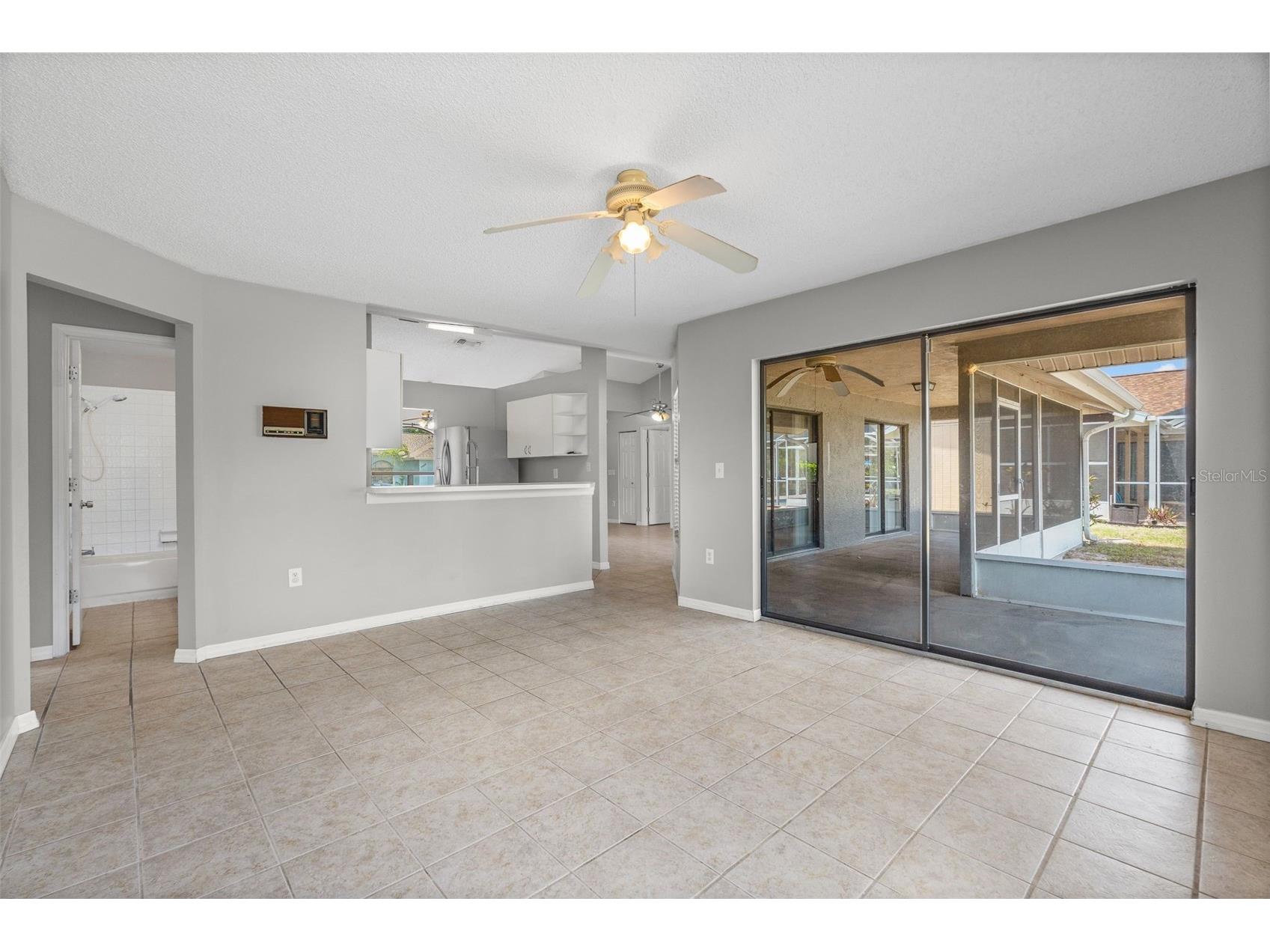 7807 38th Court E Sarasota FL 34243 A4693933 image29