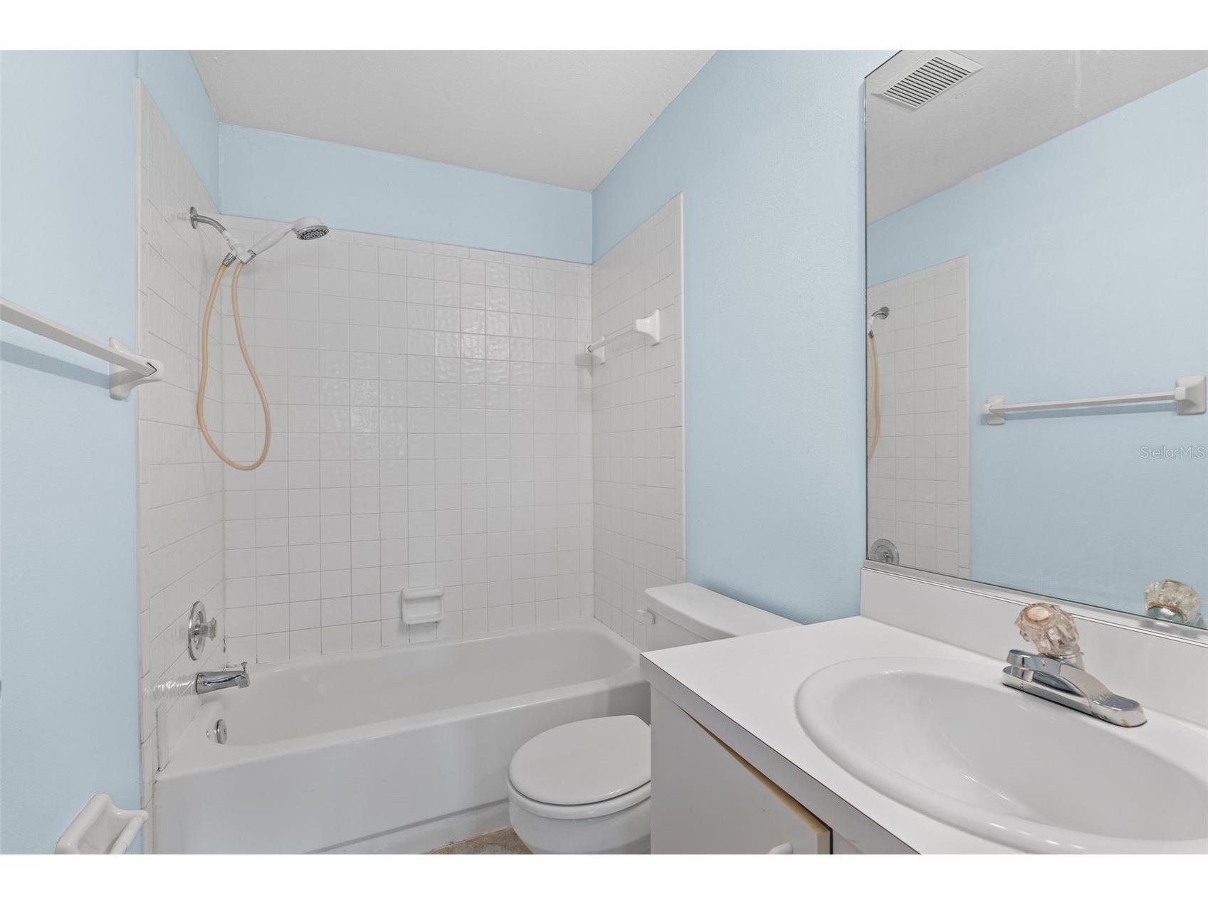 7807 38th Court E Sarasota FL 34243 A4693933 image32