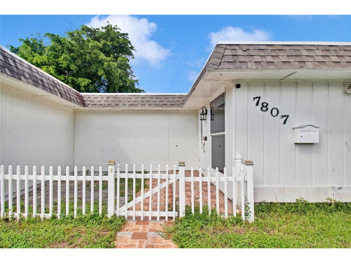 7807 NW 68th Avenue Tamarac FL 33321 O6064309 image1