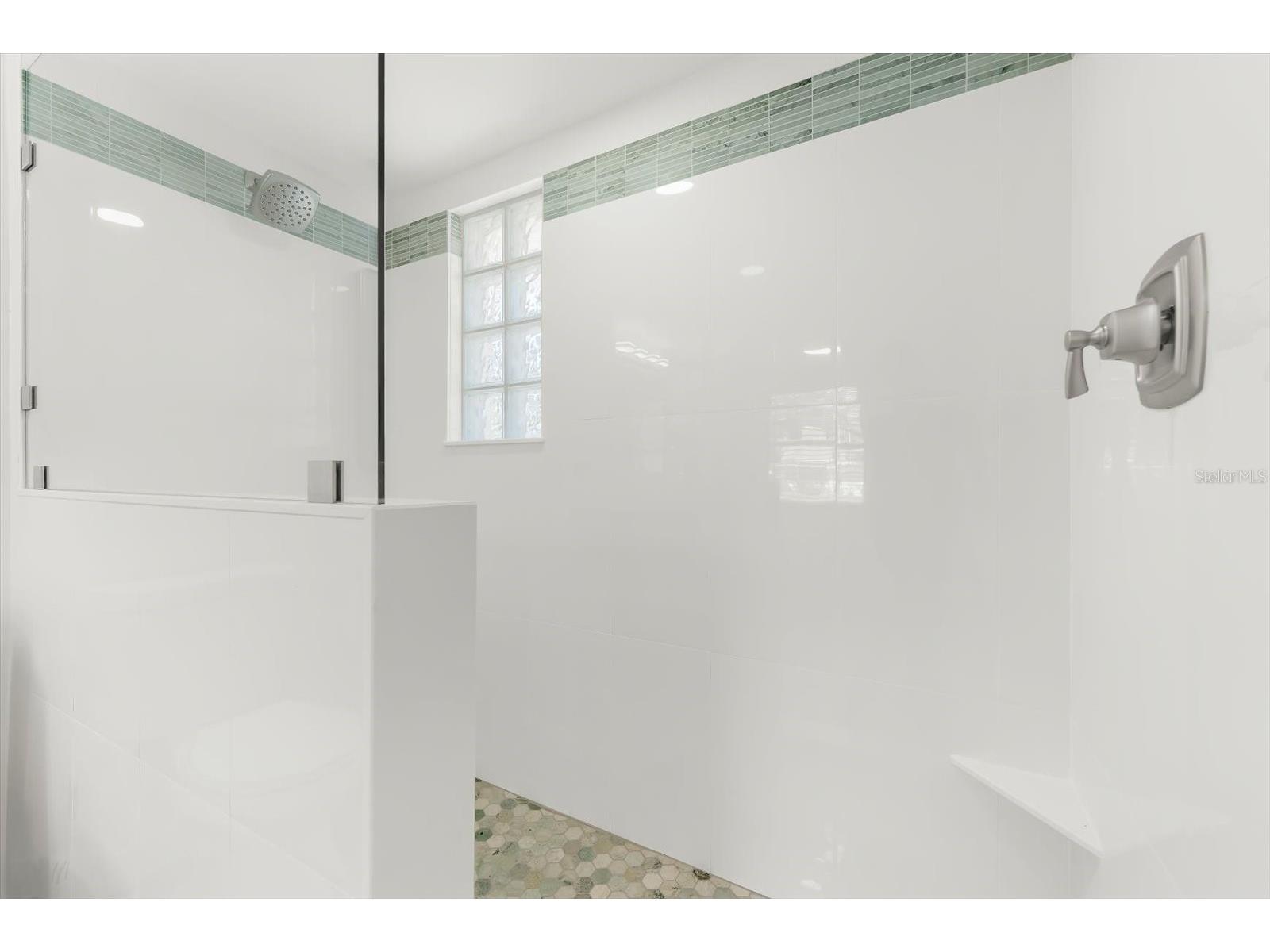 7807 Senrab Drive Bradenton FL 34209 A4687400 image32