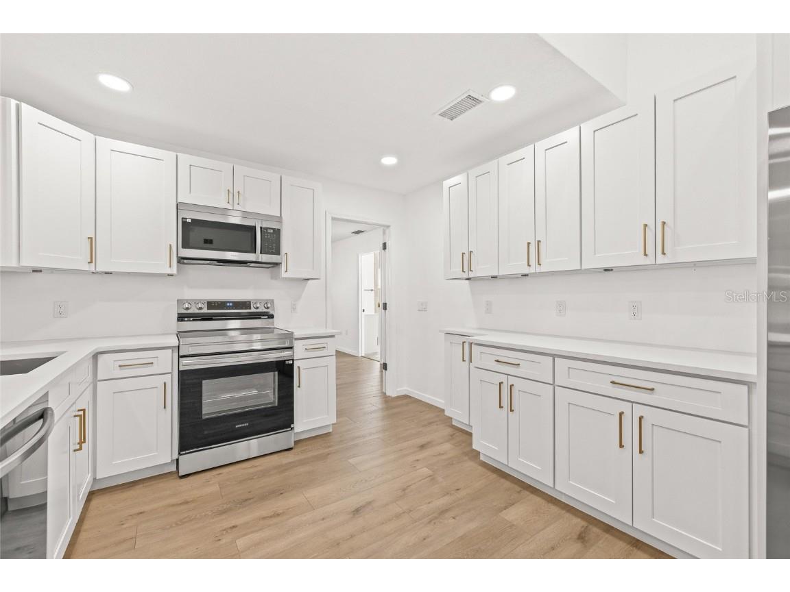 7807 Summertree Lane New Port Richey FL 34653 - LAKE SNEAD TB8438980 image14