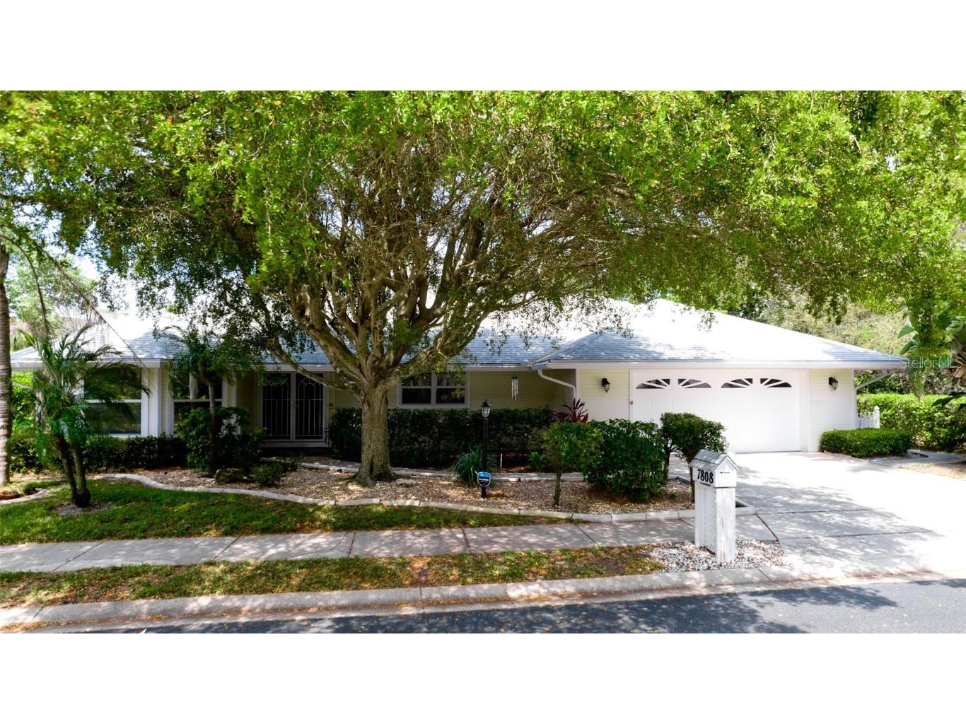 7808 18th Avenue W Bradenton FL 34209 A4605769 image1
