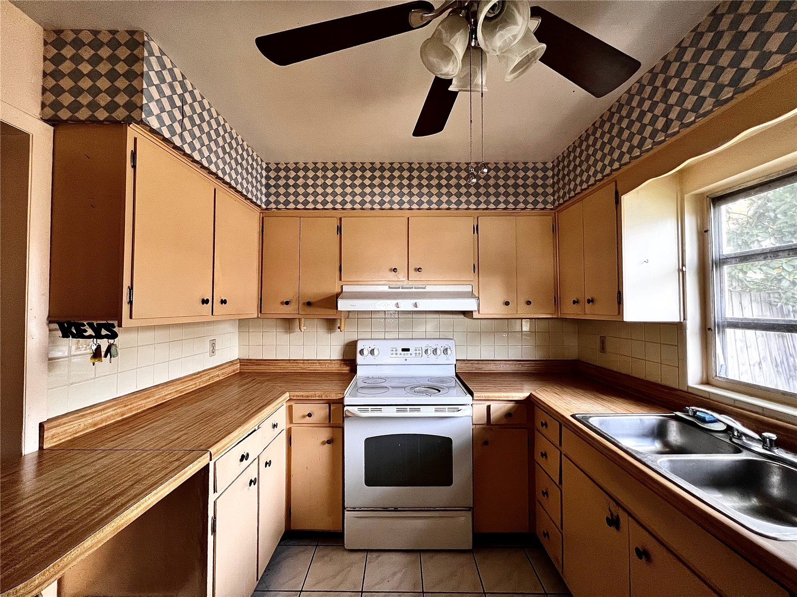 7808 N Woodlynne Avenue Tampa FL 33614 A4687524 image7