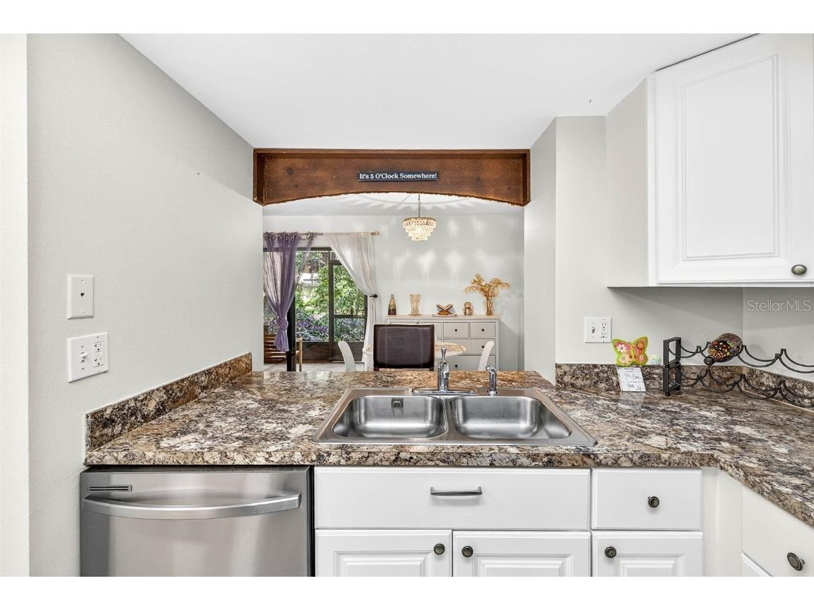 7809 Niagara Avenue #2105 Tampa FL 33617 TB8429318 image15