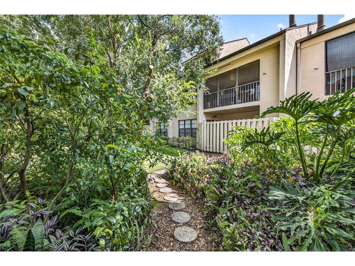 7809 Niagara Avenue #2105 Tampa FL 33617 TB8429318 image27