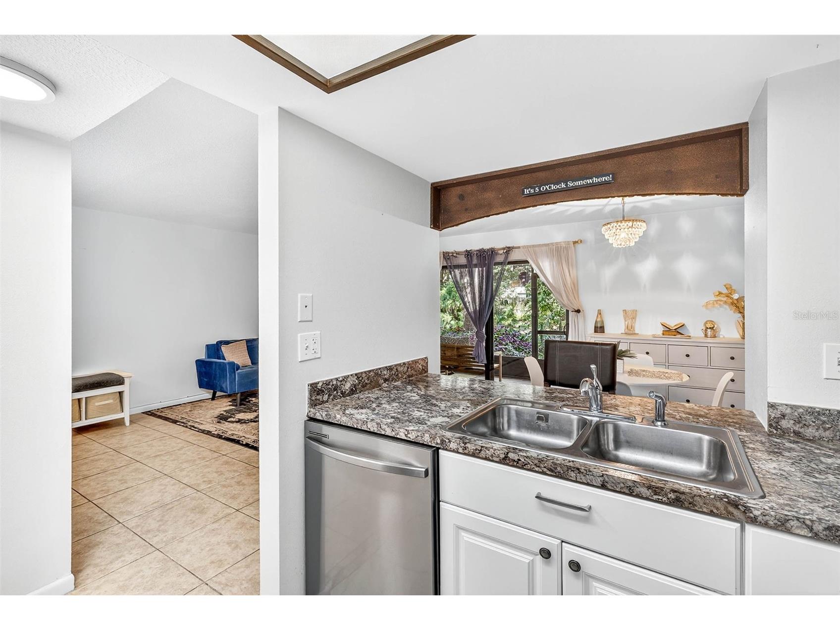 7809 Niagara Avenue #2105 Tampa FL 33617 TB8505541 image20