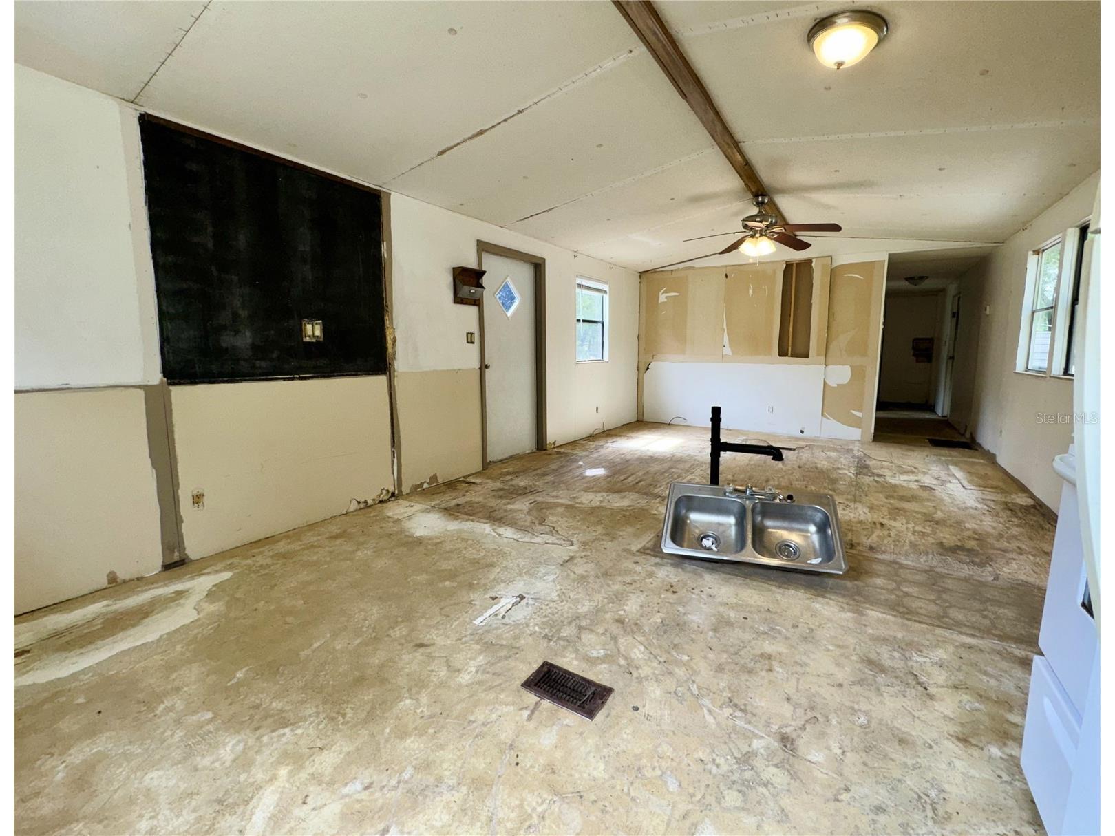 7809 SW 12th Place Bell FL 32619 GC541296 image5