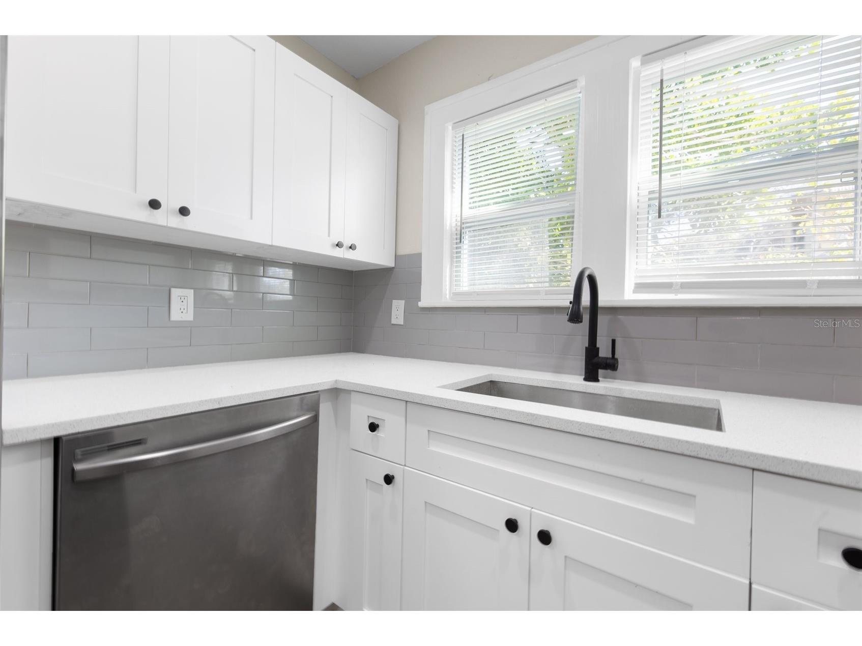 781 31st Avenue N Saint Petersburg FL 33704 TB8465887 image21