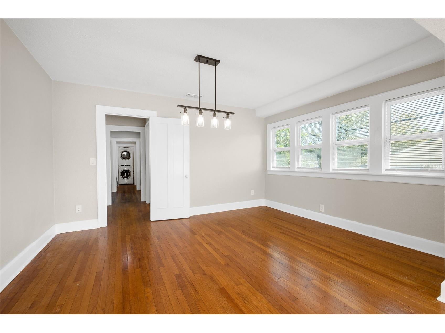 781 31st Avenue N Saint Petersburg FL 33704 TB8471937 image12