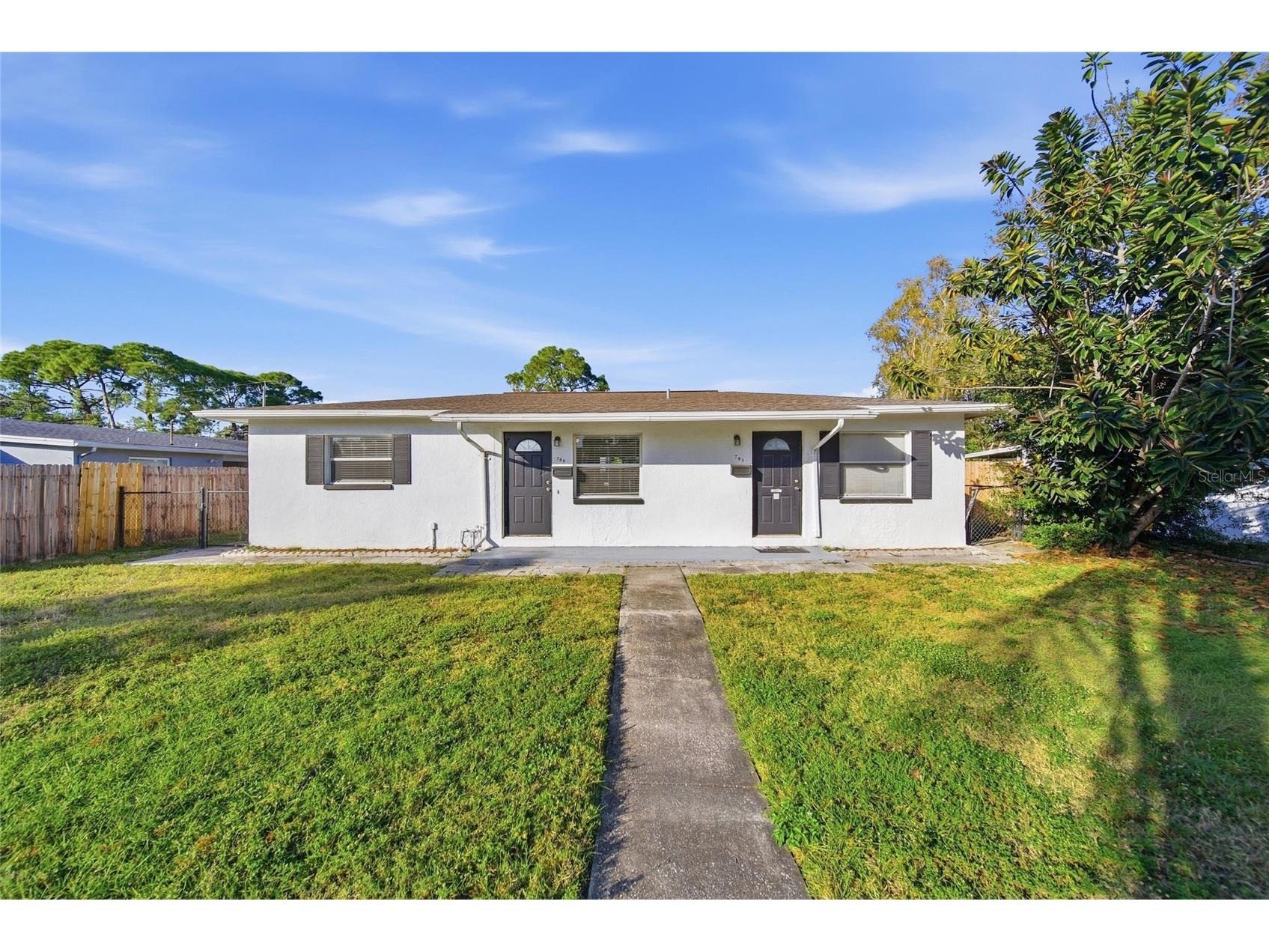 781 73rd Avenue N Saint Petersburg FL 33702 TB8463059 image1
