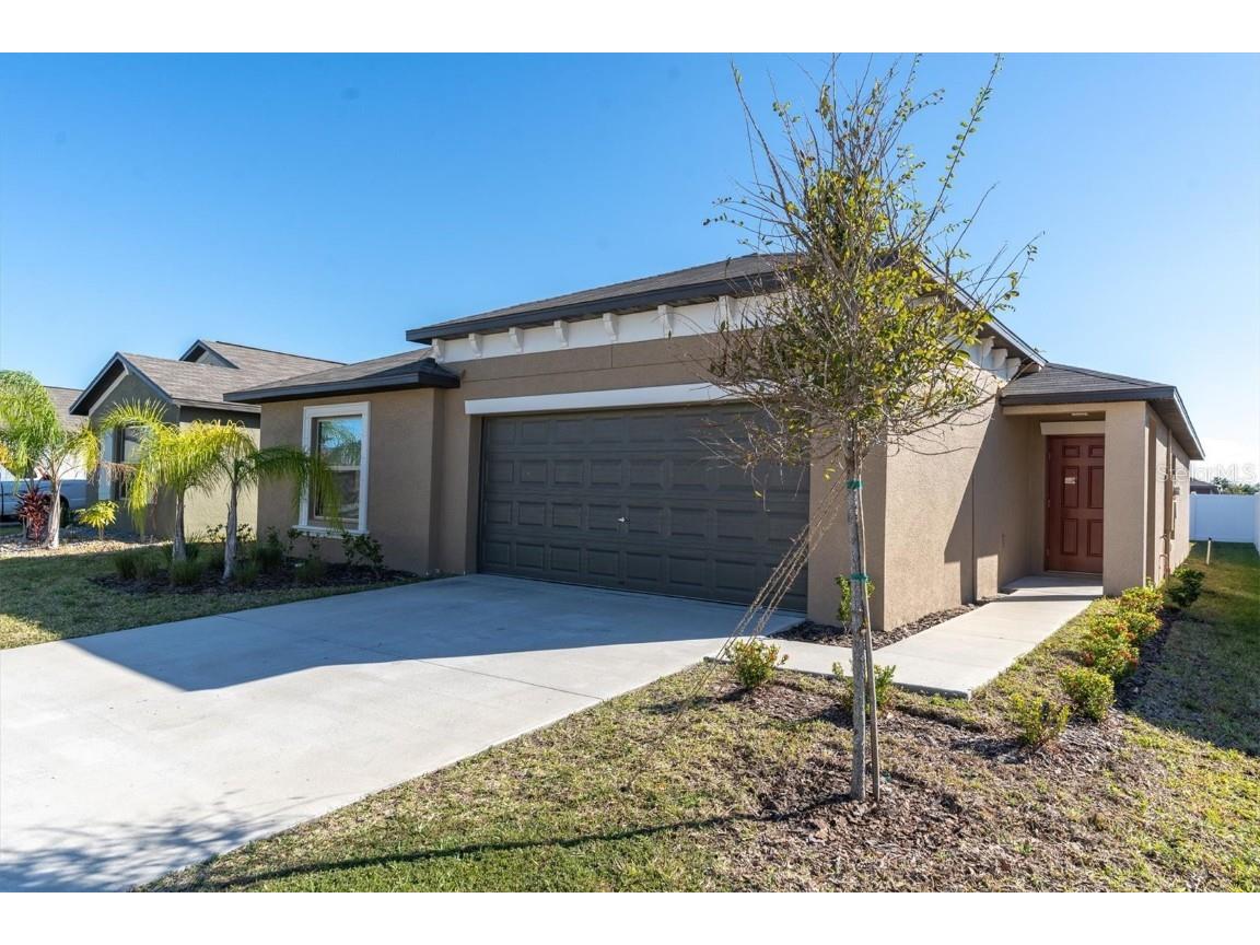 781 Calico Scallop Street Ruskin FL 33570 A4560426 image1