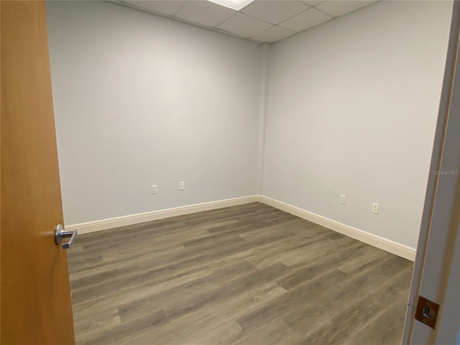 781 County Road 466 Lady Lake FL 32159 G5076546 image3