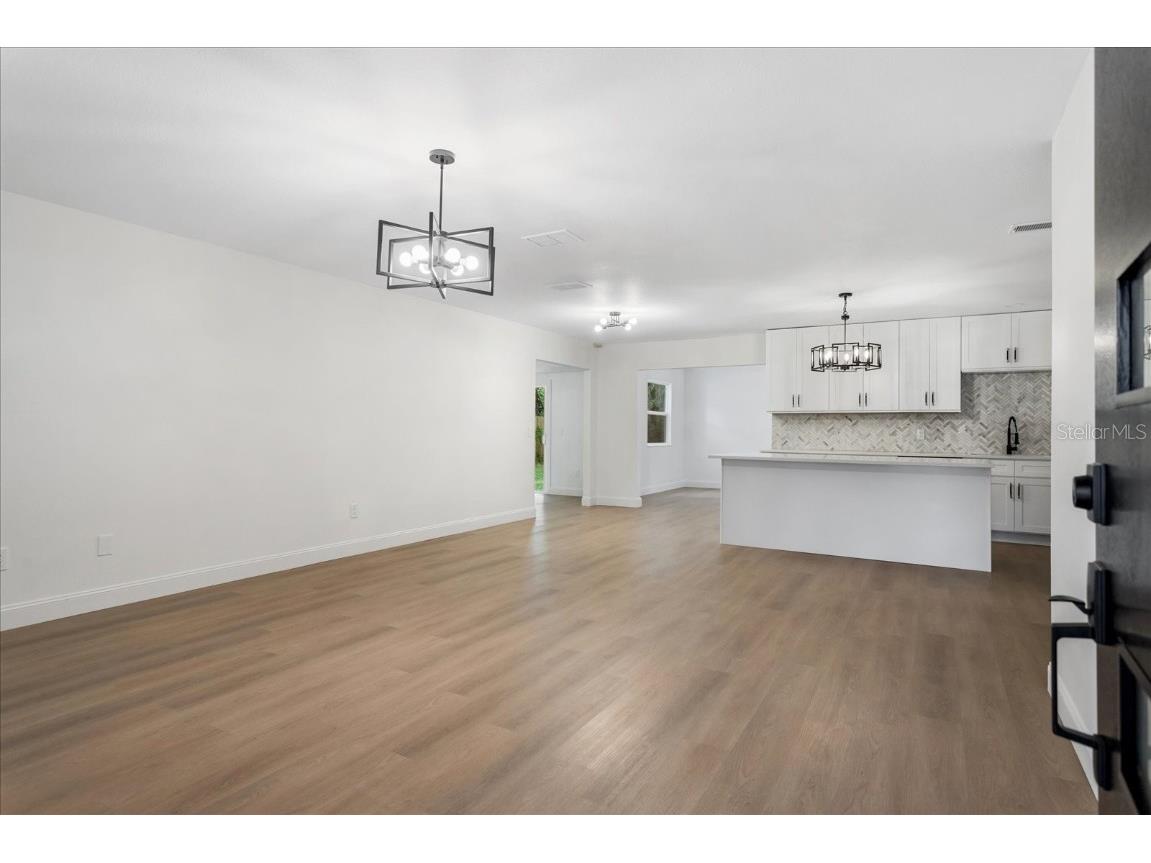 781 Riviera Drive NE Palm Bay FL 32905 O6357740 image4