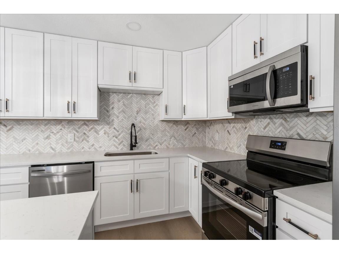 781 Riviera Drive NE Palm Bay FL 32905 O6357740 image8