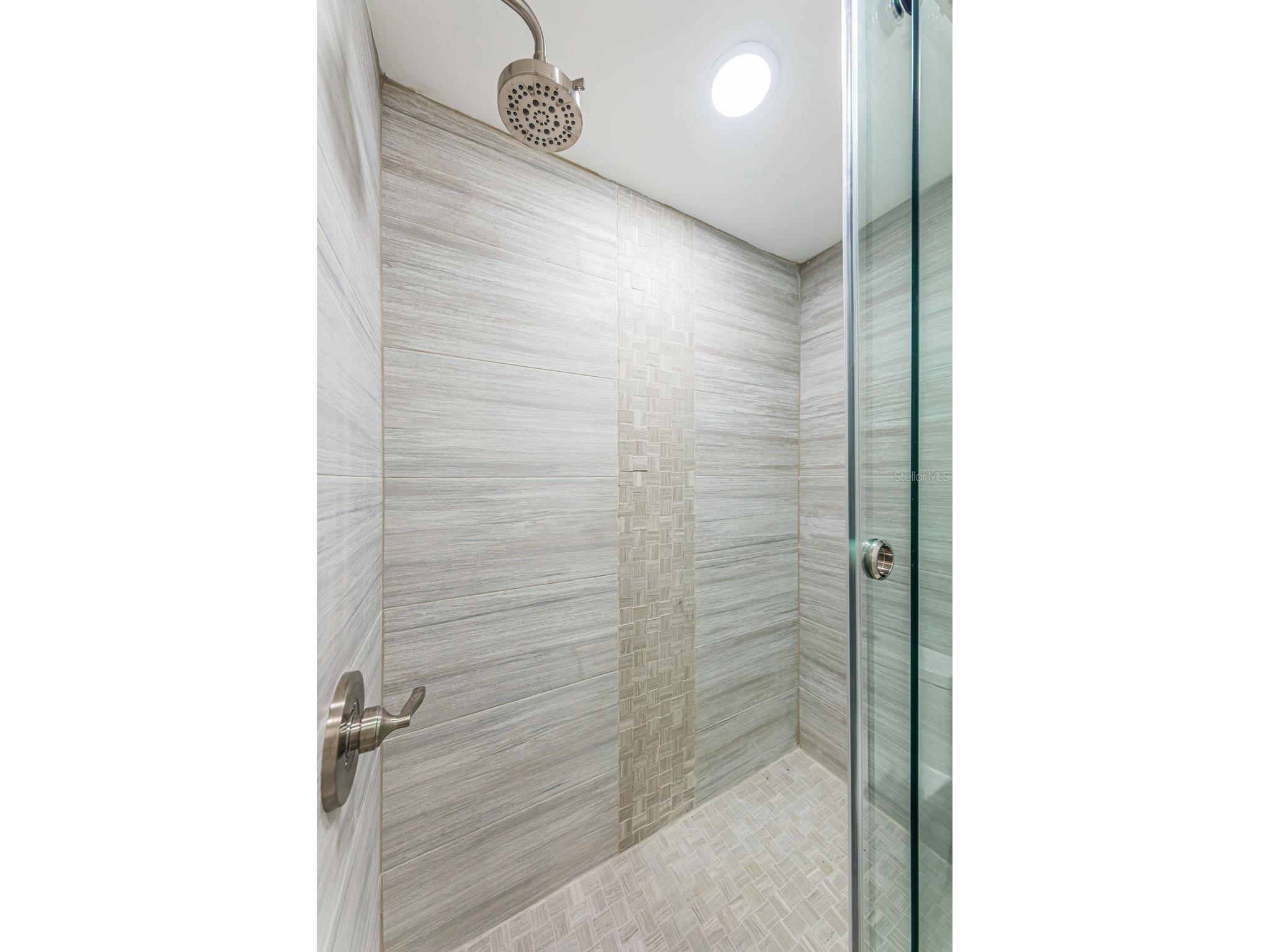 781 Village Lake Terrace N #101A Saint Petersburg FL 33716 O6406981 image38