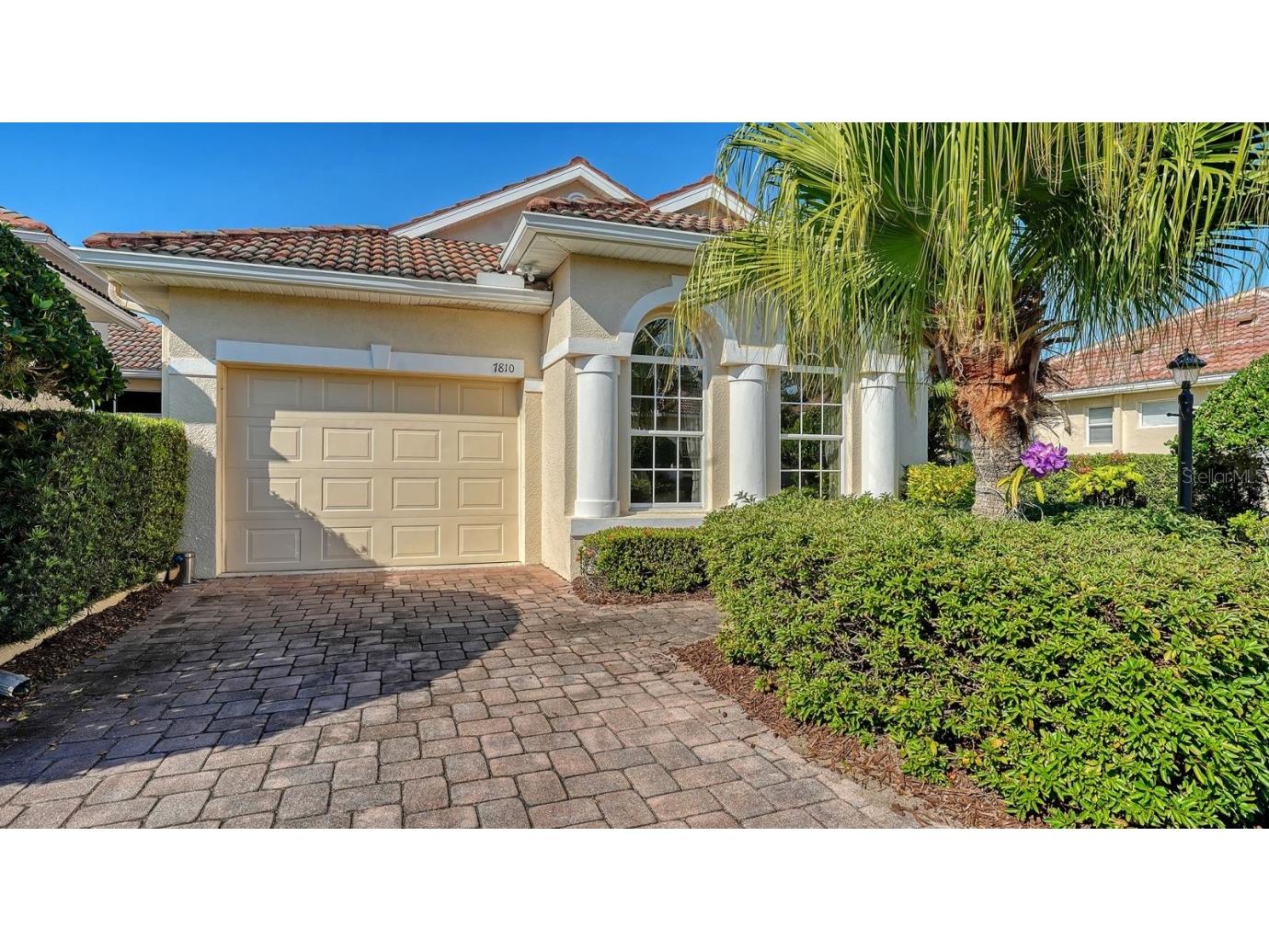 7810 33rd Street E Sarasota FL 34243 A4672891 image1