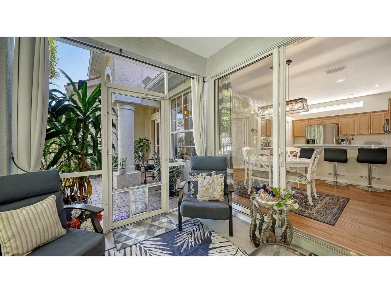 7810 33rd Street E Sarasota FL 34243 A4672891 image12