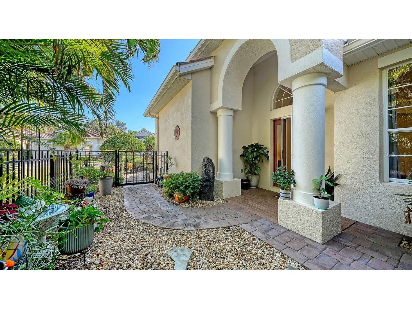 7810 33rd Street E Sarasota FL 34243 A4672891 image2