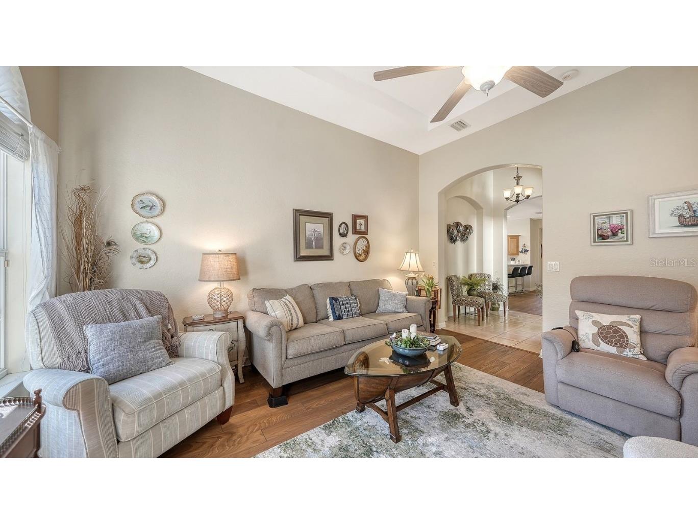 7810 33rd Street E Sarasota FL 34243 A4672891 image5