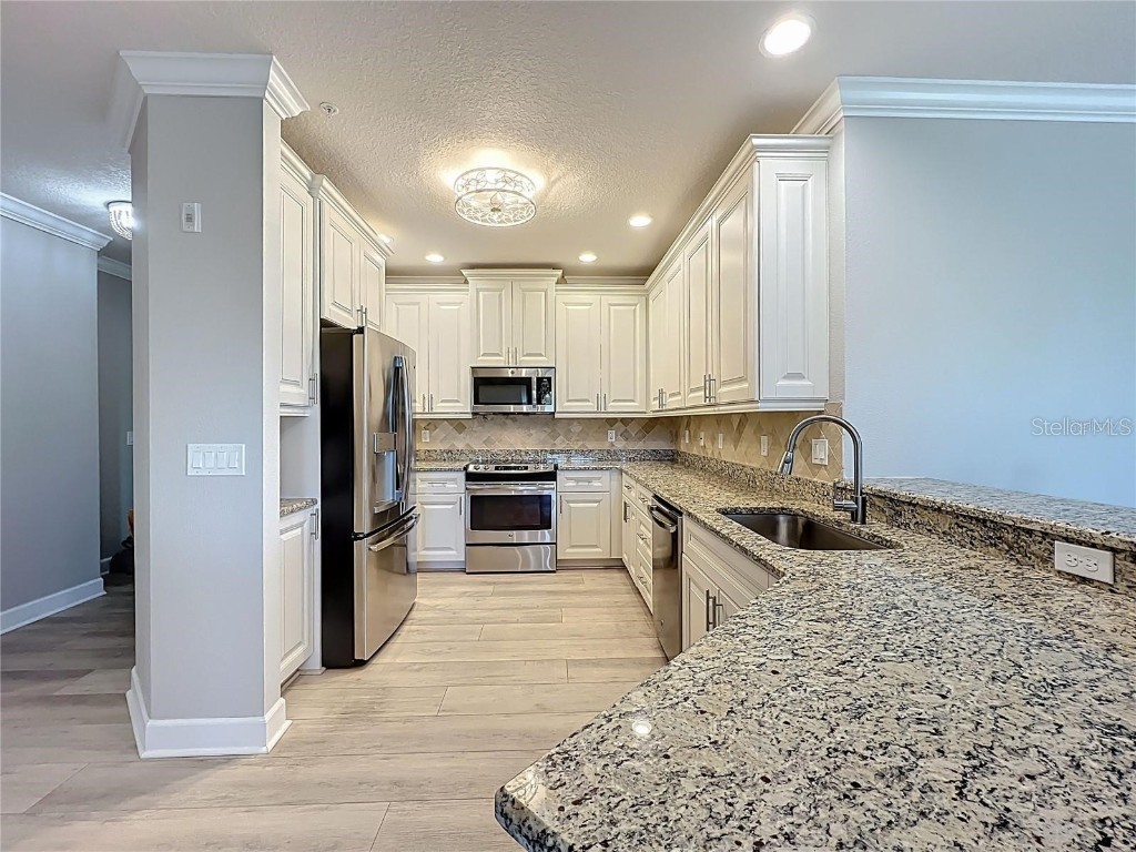 7810 34th Avenue W #103 Bradenton FL 34209 A4661597 image11