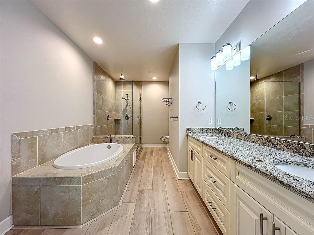 7810 34th Avenue W #103 Bradenton FL 34209 A4661597 image24