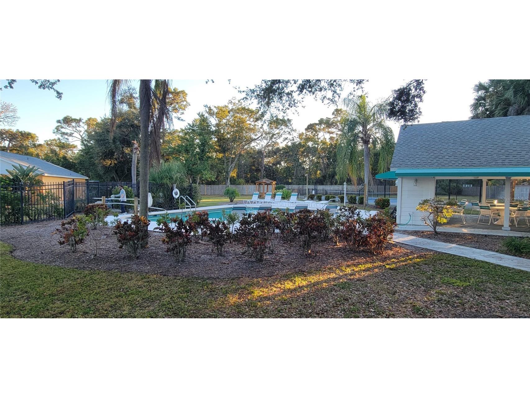 7810 Geneva Lane #61 Sarasota FL 34243 A4670748 image13