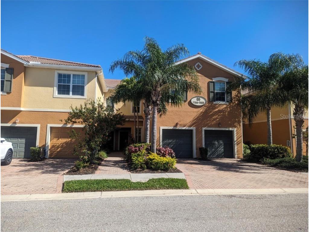 7810 Moonstone Drive #6-103 Sarasota FL 34233 A4598530 image1