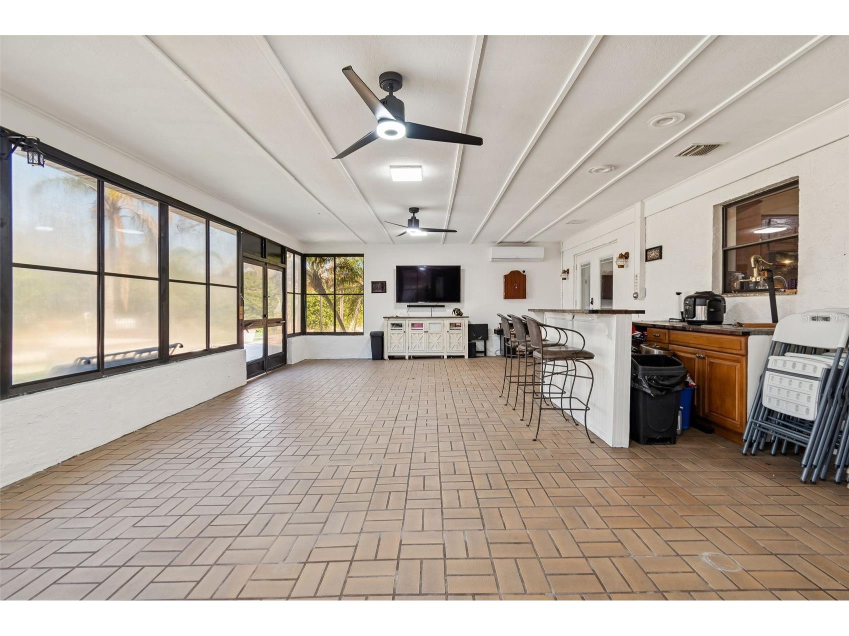 7810 N Cameron Avenue Tampa FL 33614 TB8482942 image28