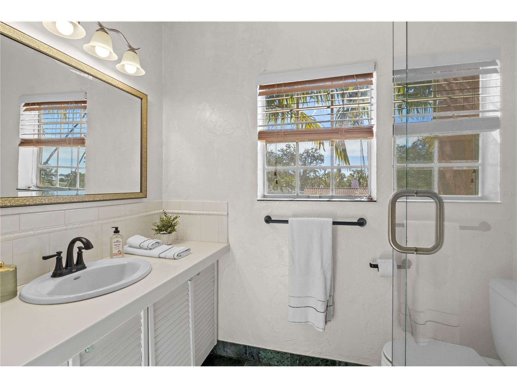 7810 Senrab Drive Bradenton FL 34209 TB8501517 image28