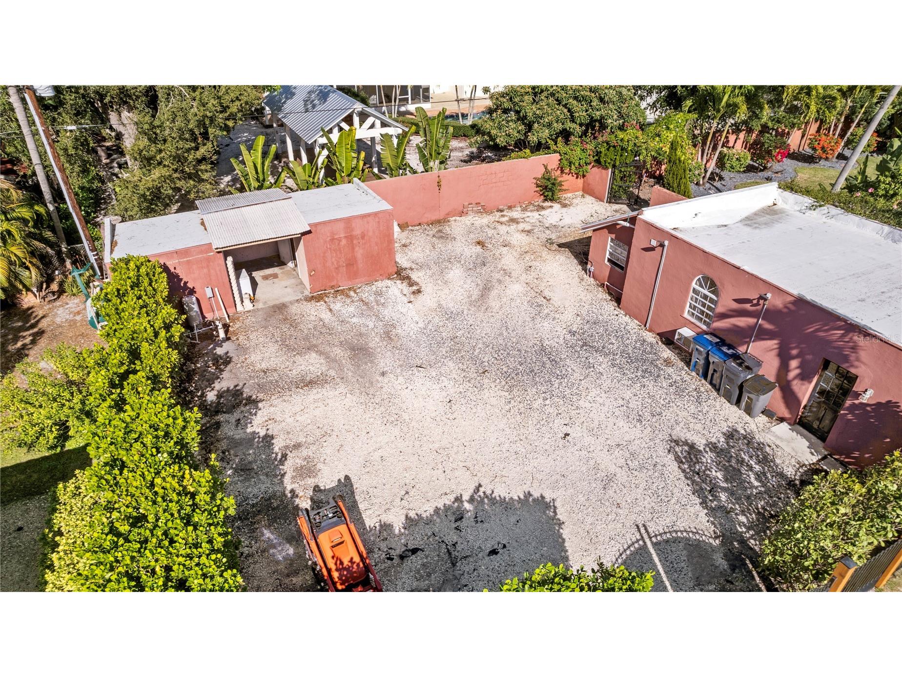 7810 Senrab Drive Bradenton FL 34209 TB8501517 image46