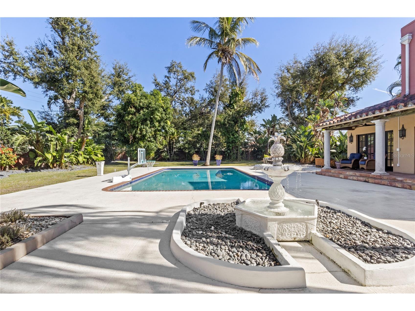 7810 Senrab Drive Bradenton FL 34209 TB8501517 image52