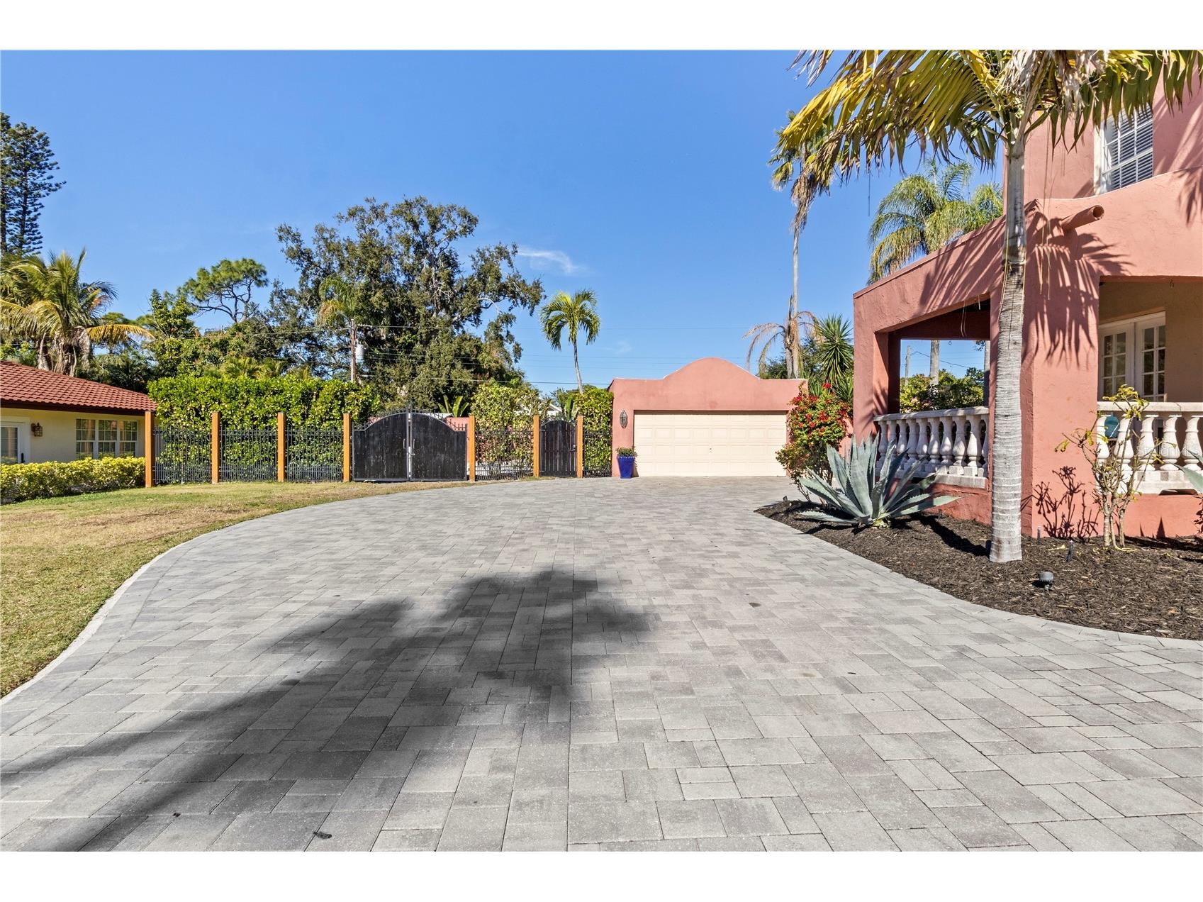 7810 Senrab Drive Bradenton FL 34209 TB8501517 image53