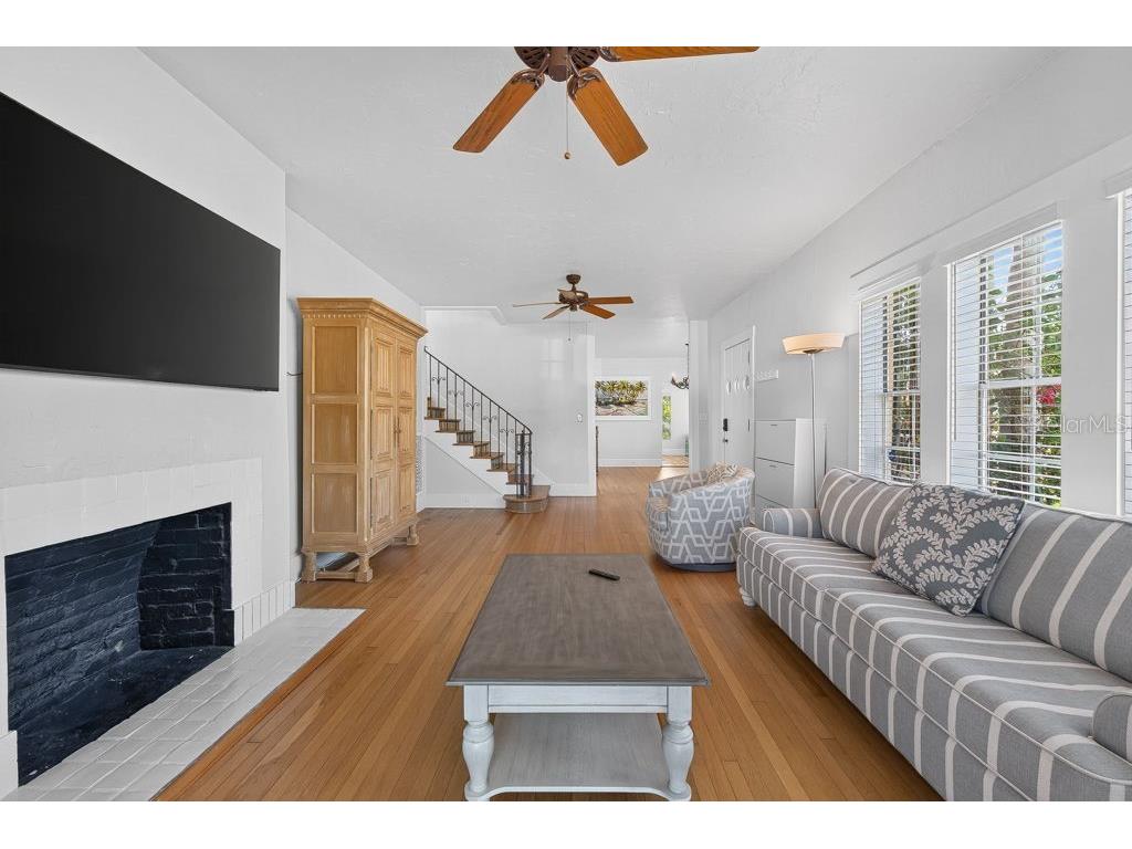 7810 Senrab Drive Bradenton FL 34209 TB8526463 image10