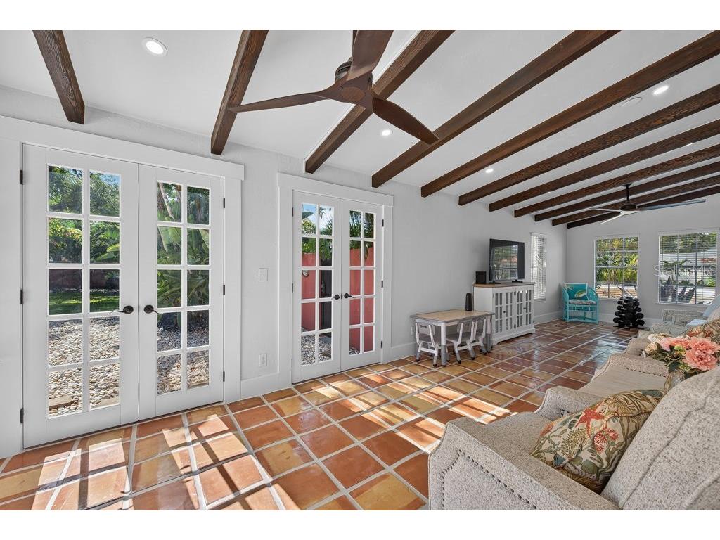 7810 Senrab Drive Bradenton FL 34209 TB8526463 image19